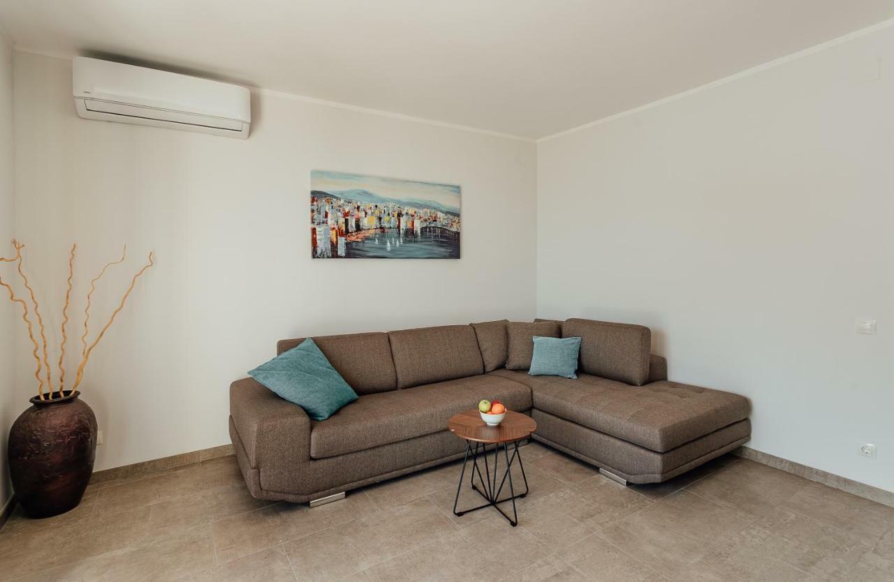 Апартаменти Boka 5 *